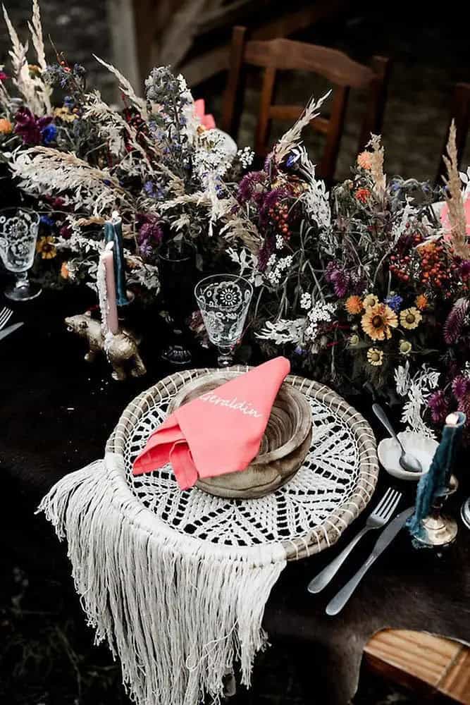 Table Place Setting Ideas In Boho Style