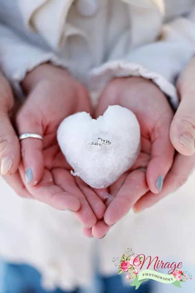 Engagement Photos In The Snow