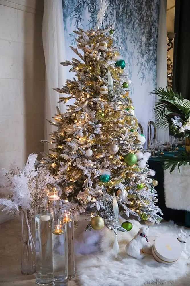 Christmas Tree Wedding Decor