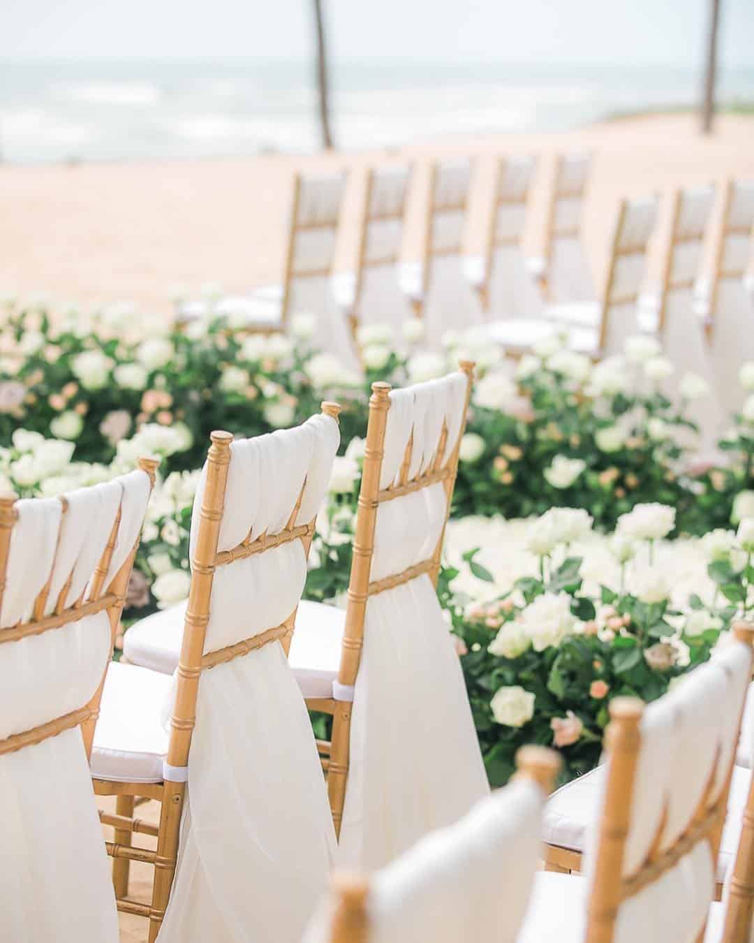 White Wedding Table Décor & Chair Decoration