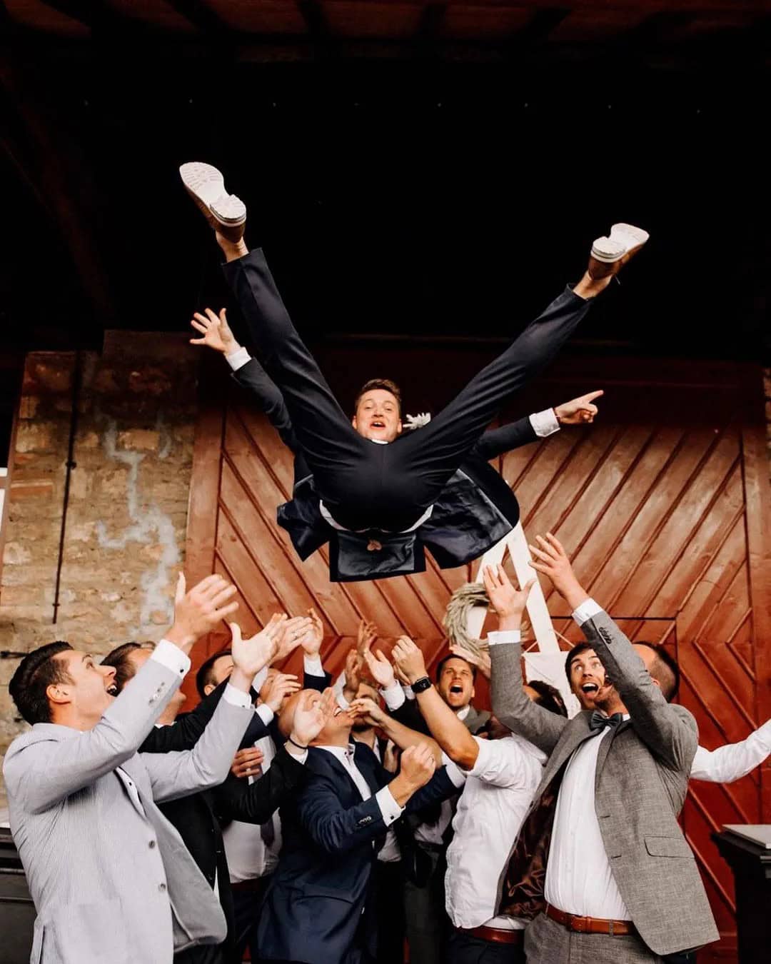 When To Give Gifts For Groomsmen And Best Man