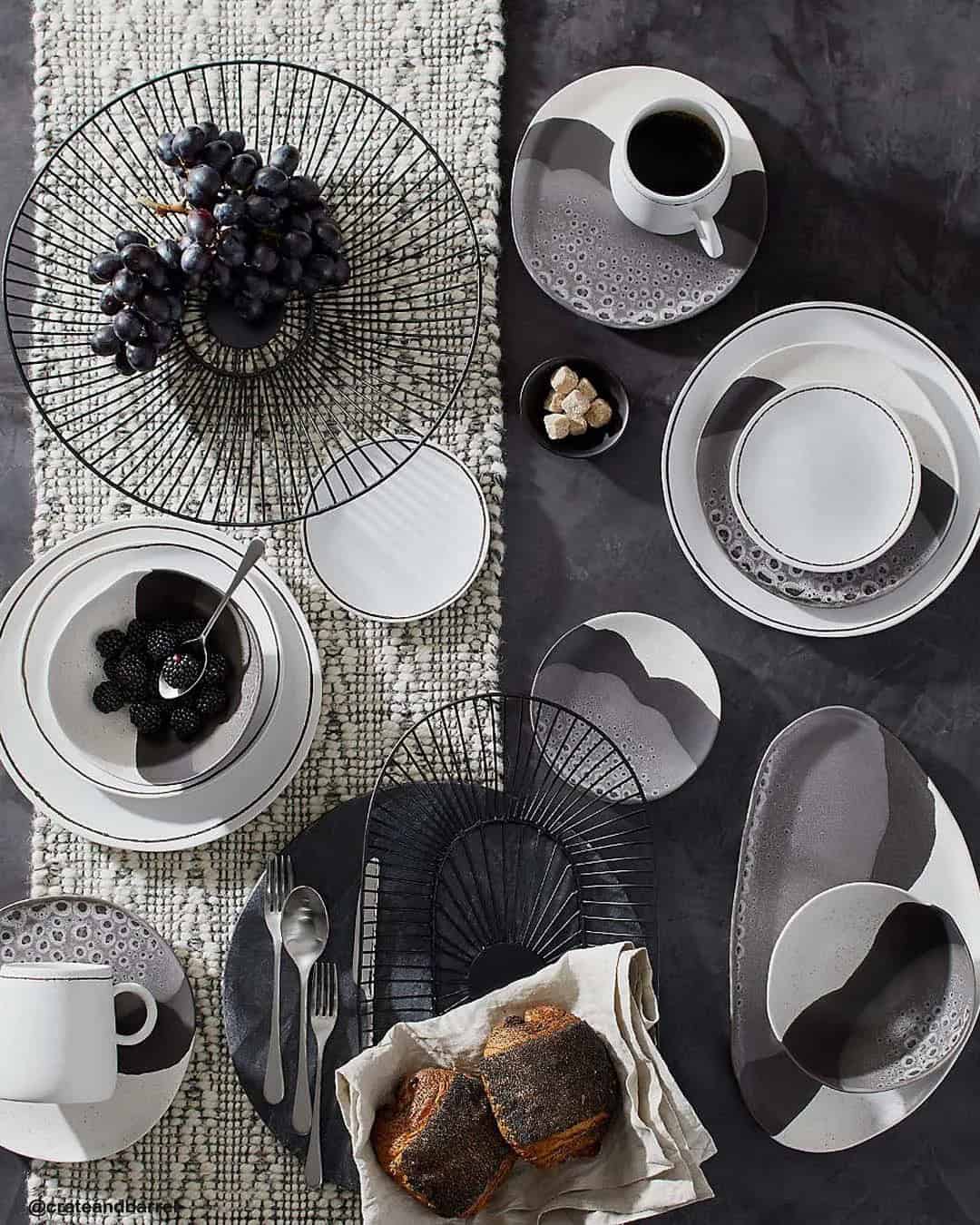 Dinnerware Sets