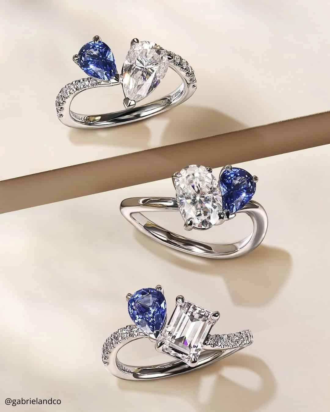 White Gold Toi et Moi Engagement Rings