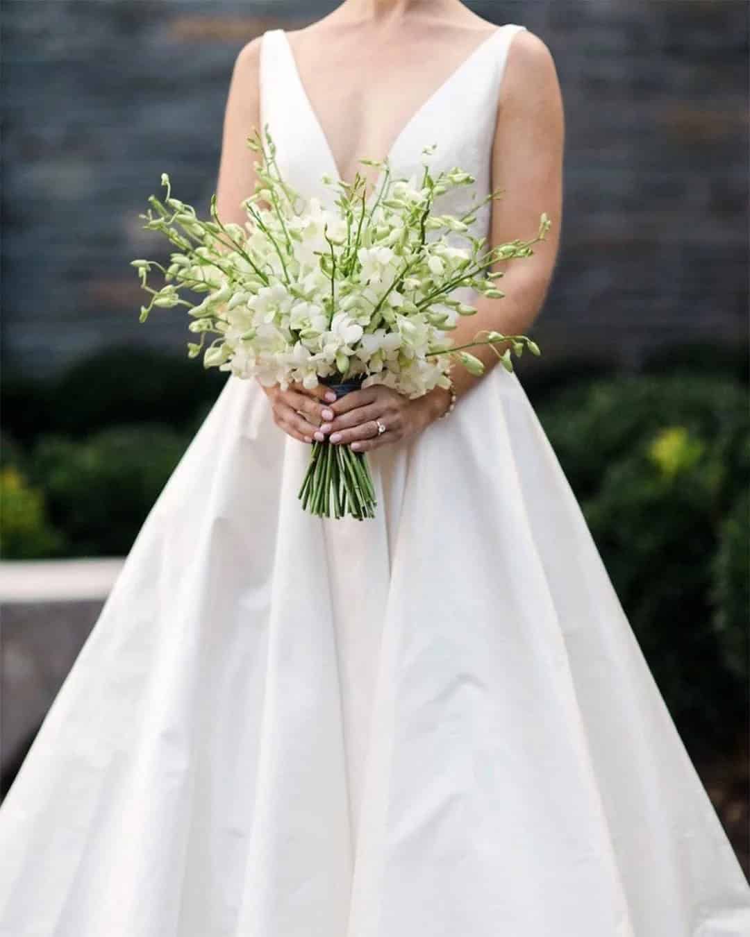 Stunning White Wedding Bouquets