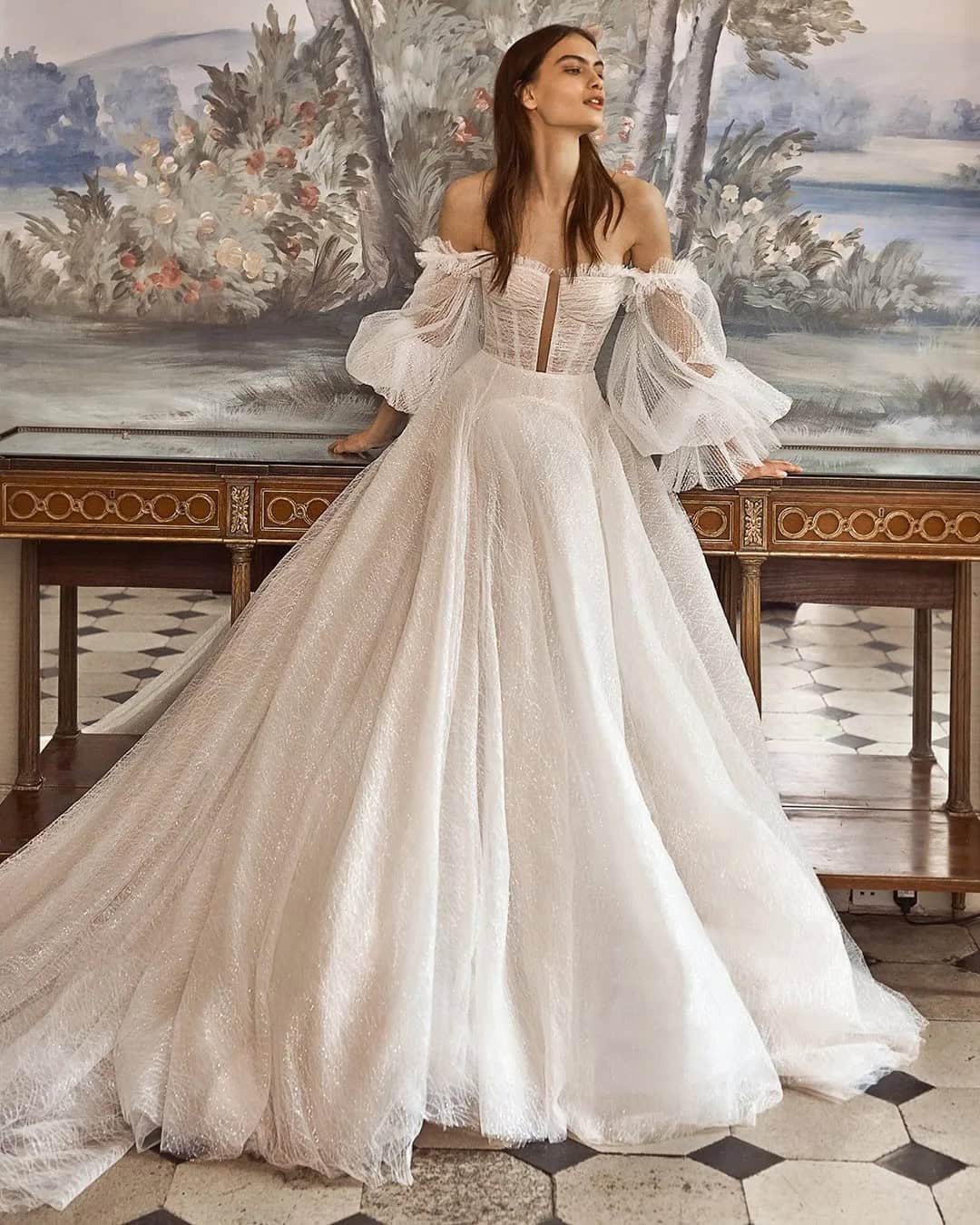 Modern Bridal Gowns F/W