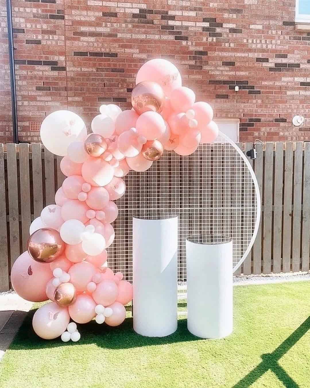 Romantic Wedding Atmosphere With Air Balloons