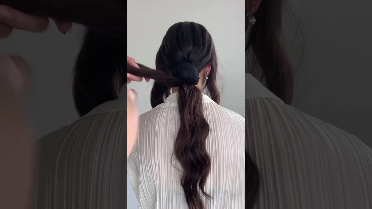 Hairstyle Tutorial: Easy Wedding Chignon