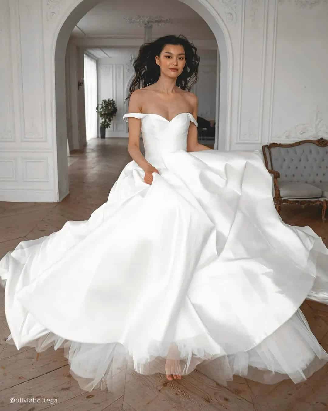 Simple Wedding Dresses Ball Gown Style