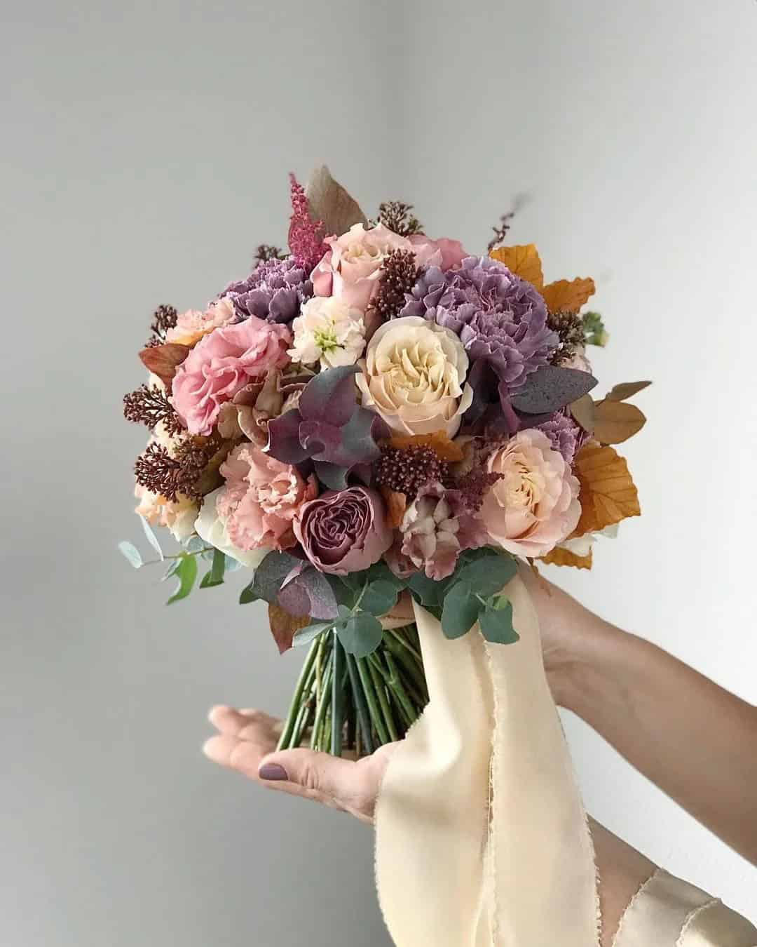 Fall Wedding Bouquets With Autumn Foliage