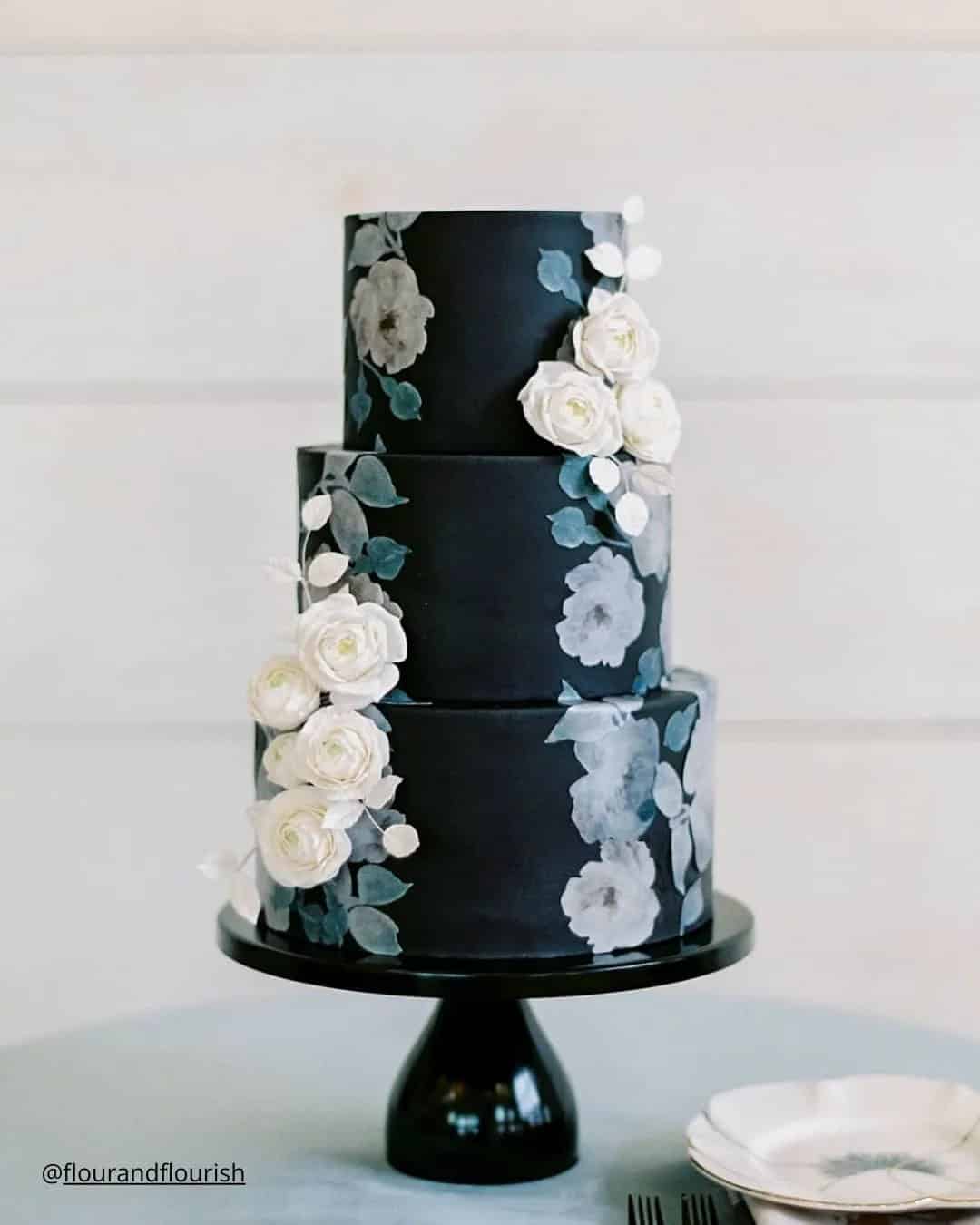 Wedding Cakes With Flowers