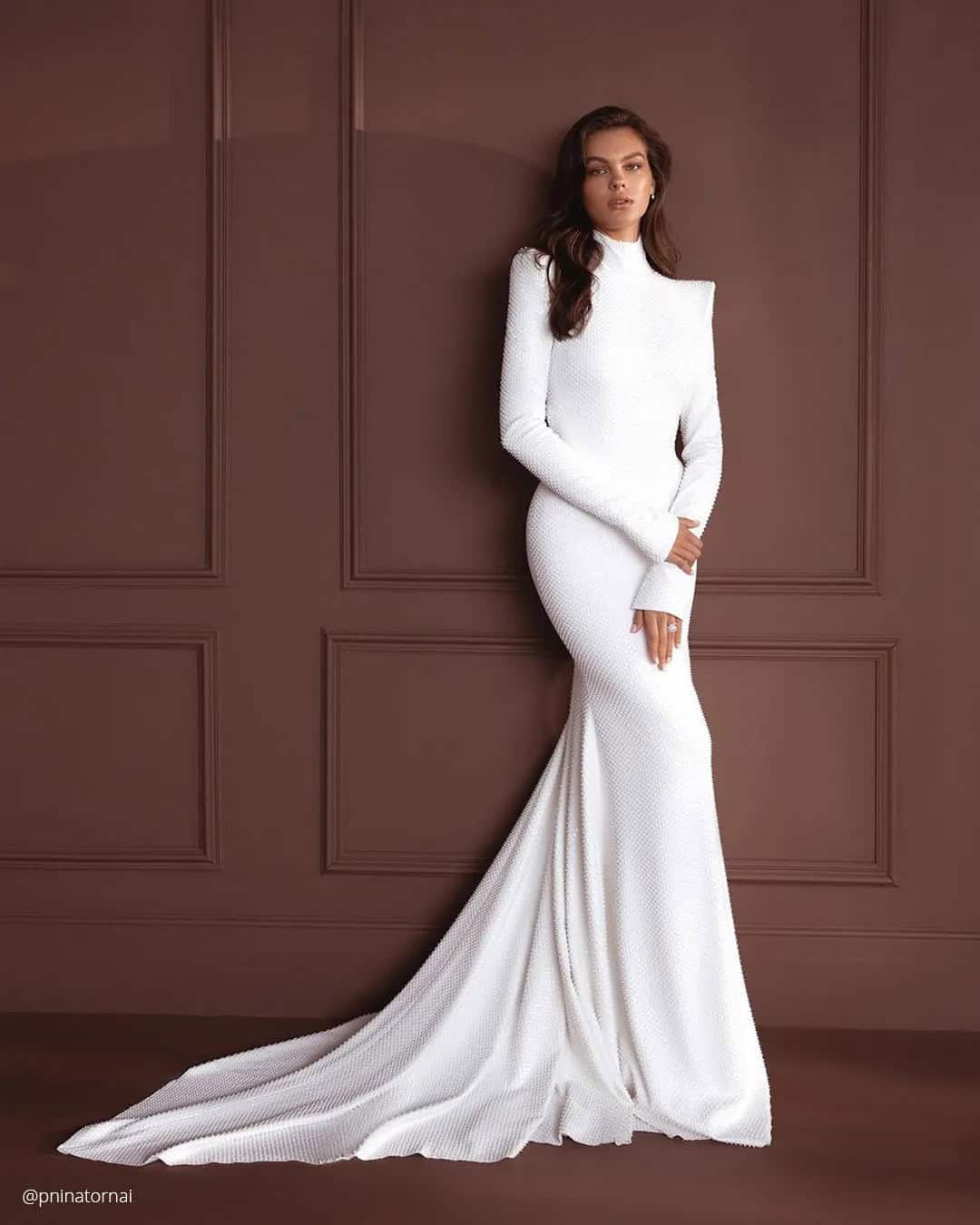 Simple Wedding Dresses With Sleeves