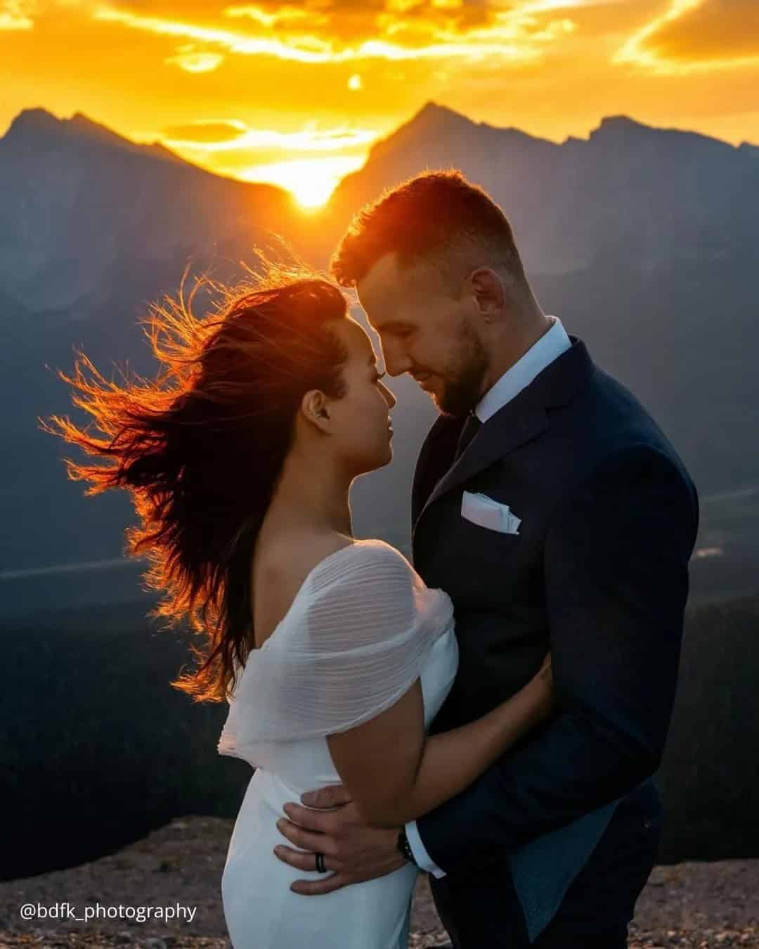 Outdoor Sunset Wedding Photos