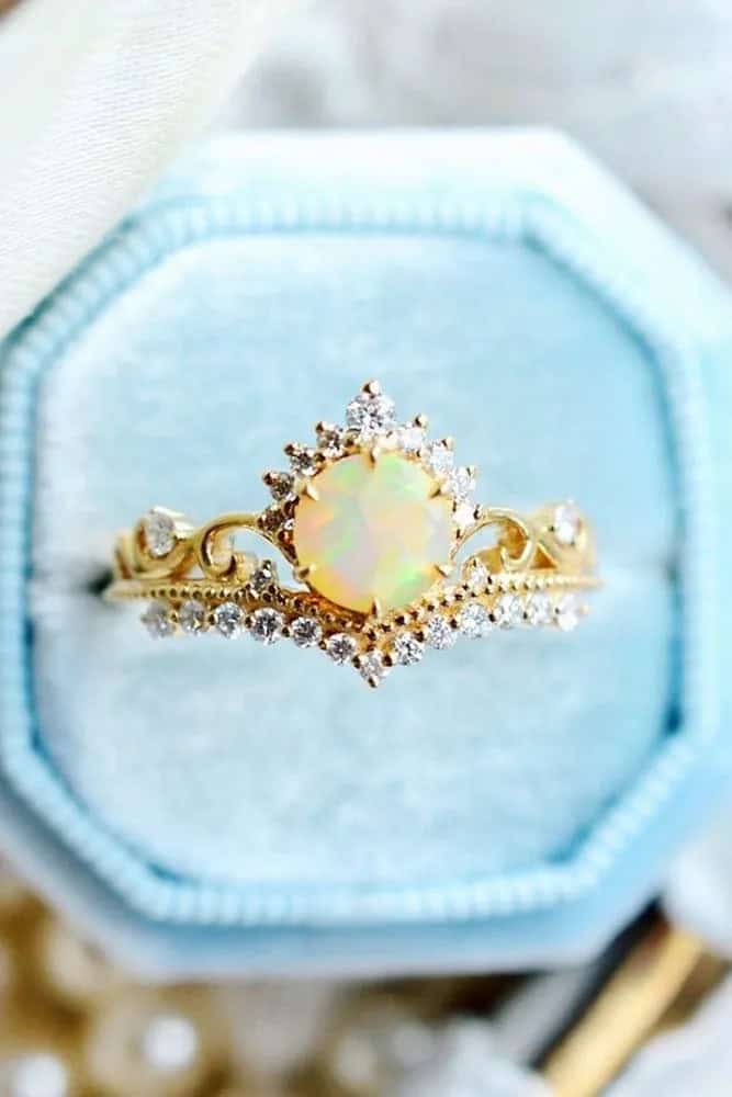 Wonderful Rings With Opal And Diamonds