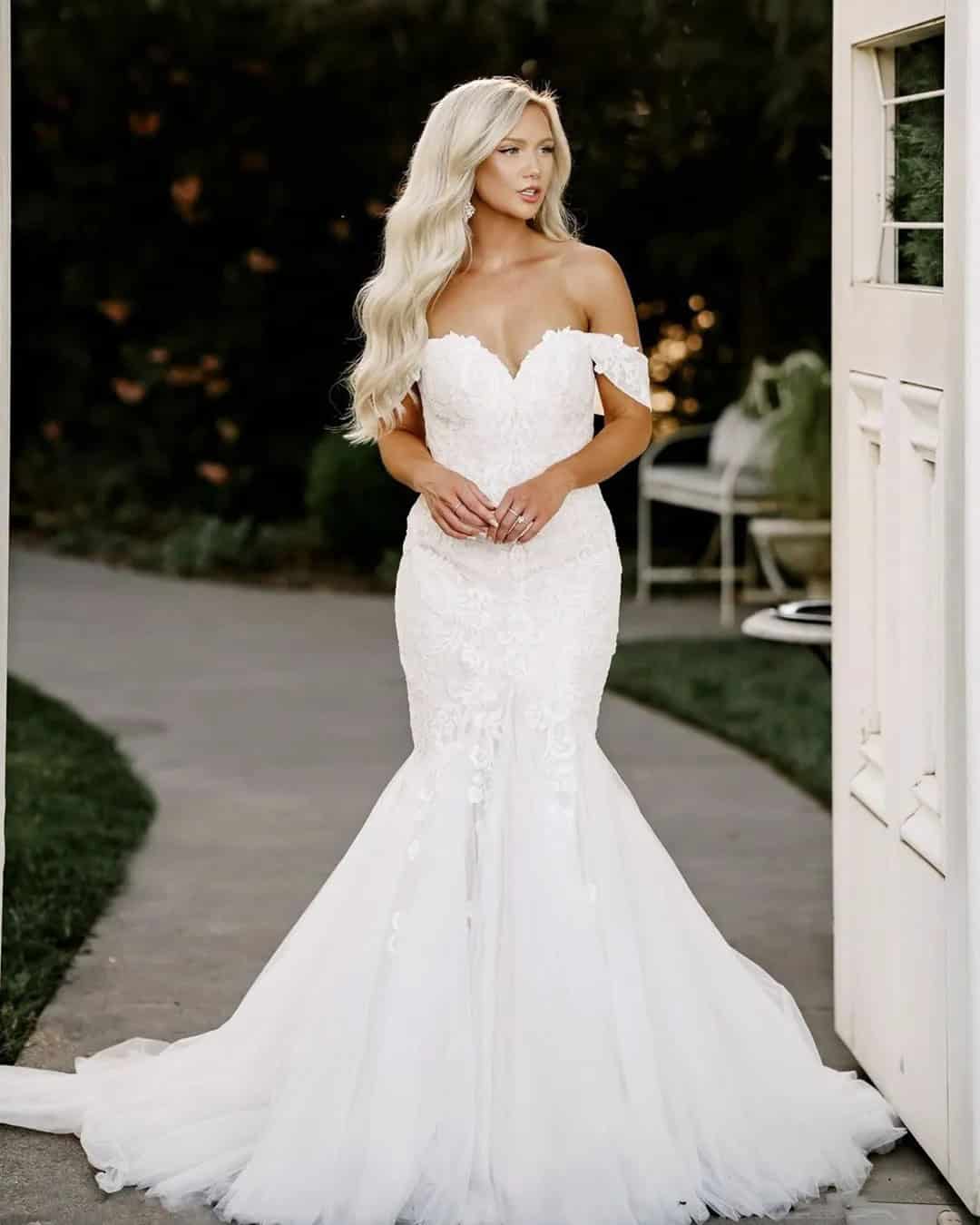 Beach Off The Shoulder Bridal Dresses