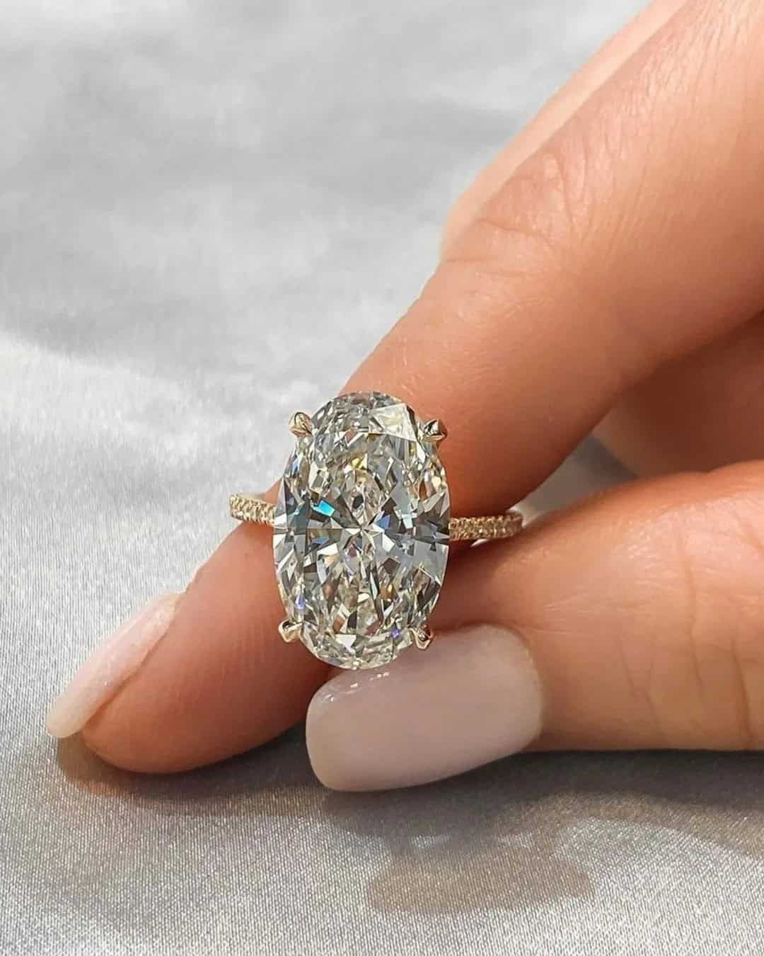 Oval Engagement Rings For Women