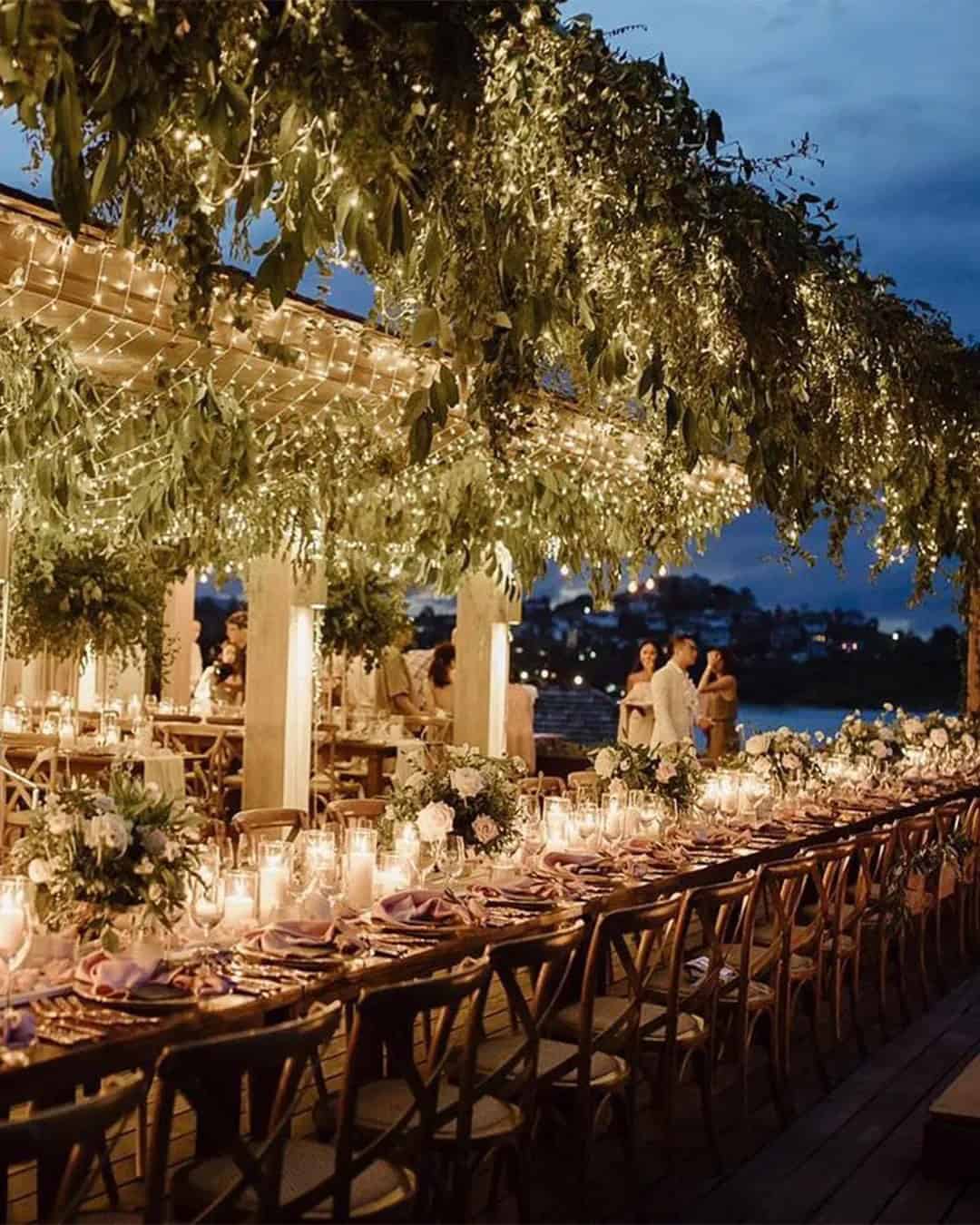 Lovely Rustic Receptions Under Wedding Tent