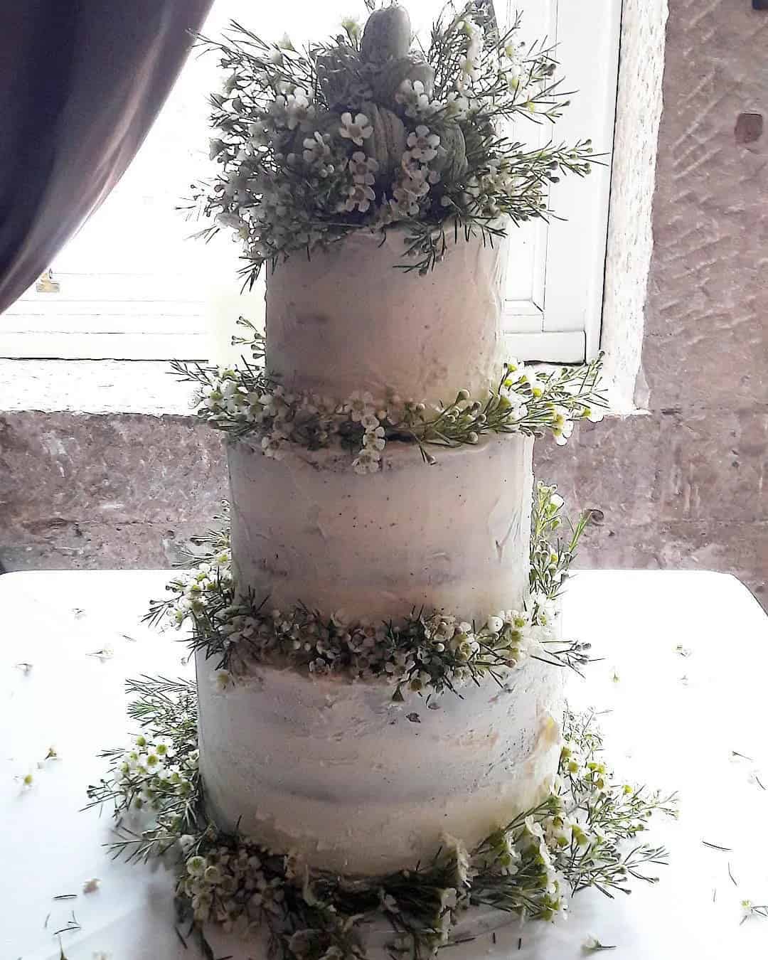 Wedding Cakes With WildFlowers Accents