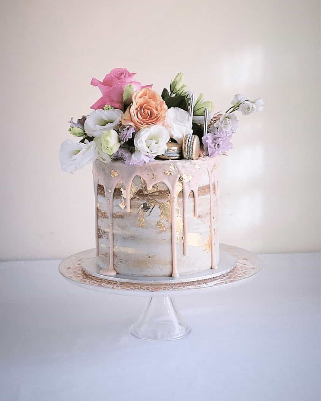 Macarons As Semi-Naked And Naked Cakes Wedding Decor