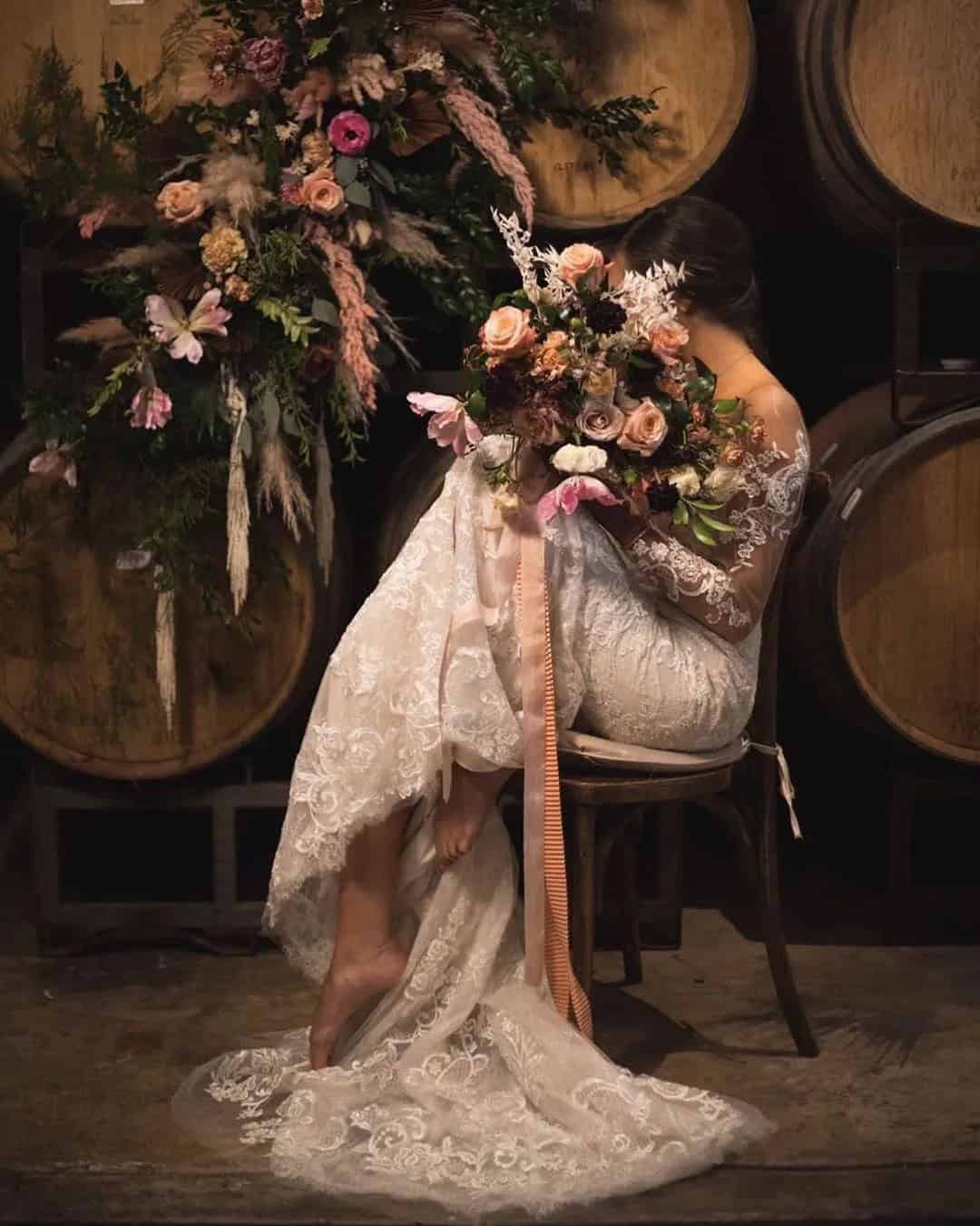 Bouquets With Black And Pink Flowers