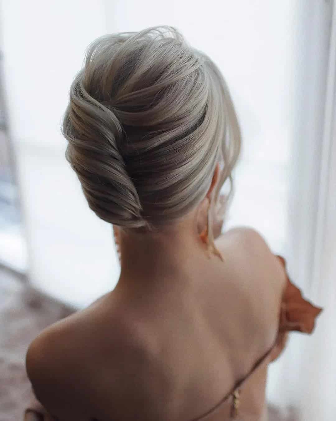 Wedding Hairstyles For Short Straight Hair