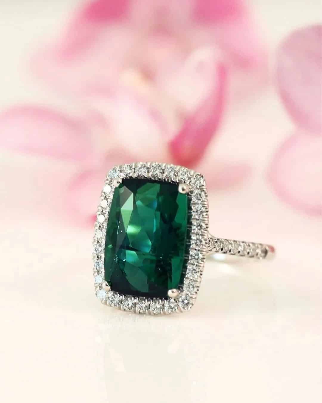 Gorgeous Emerald Engagement Rings