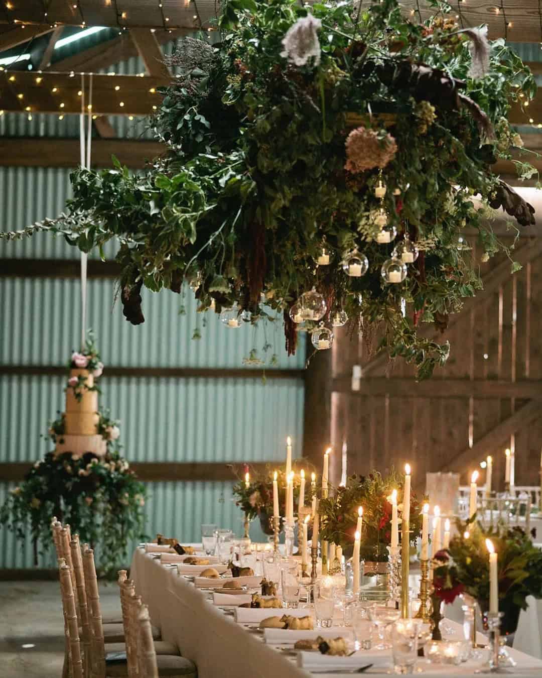 Romantic Greenery Wedding Décor With Candles