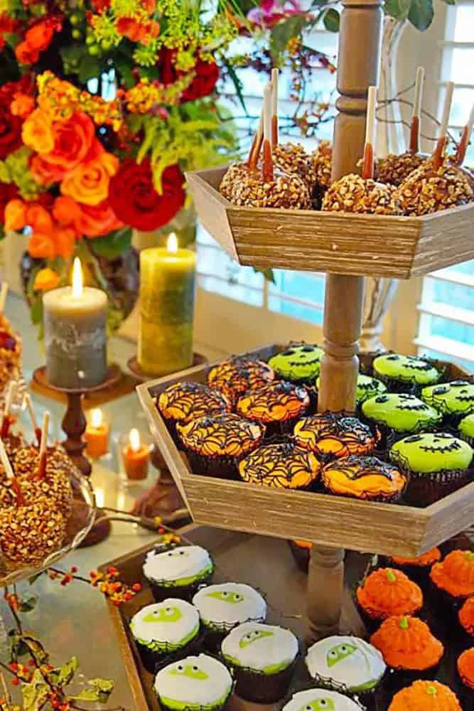 Halloween Cakes and Dessert Table