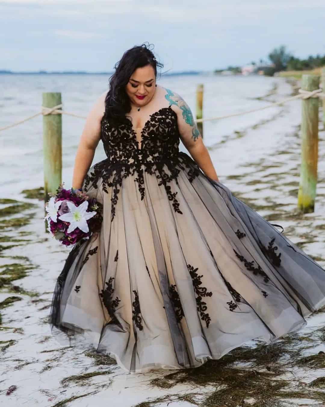 Black And White Plus Size Wedding Dress Ideas