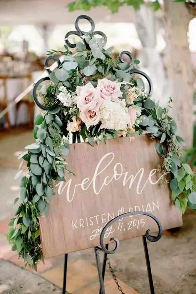 Rustic Welcome Signs