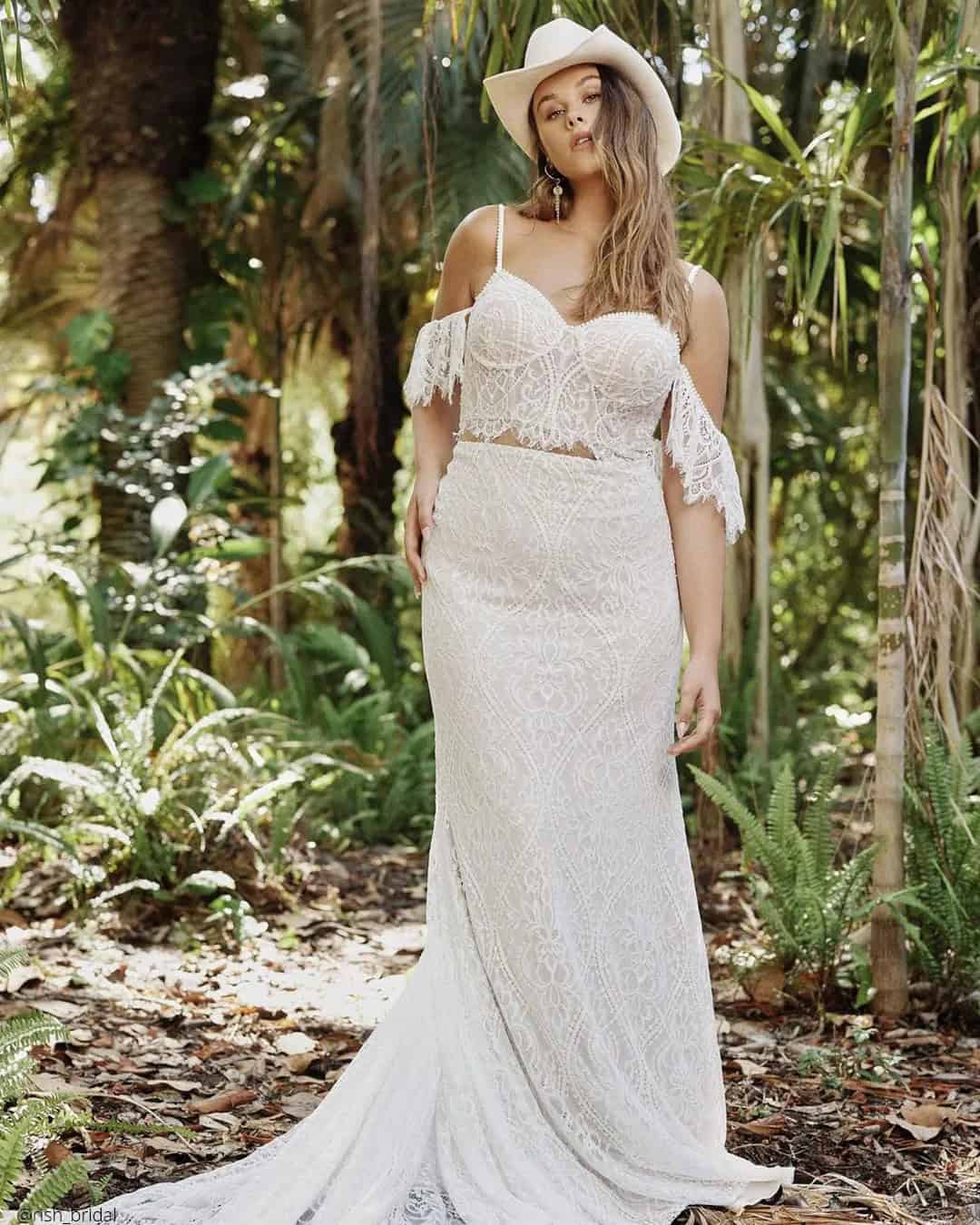 Bohemian Plus Size Wedding Dresses