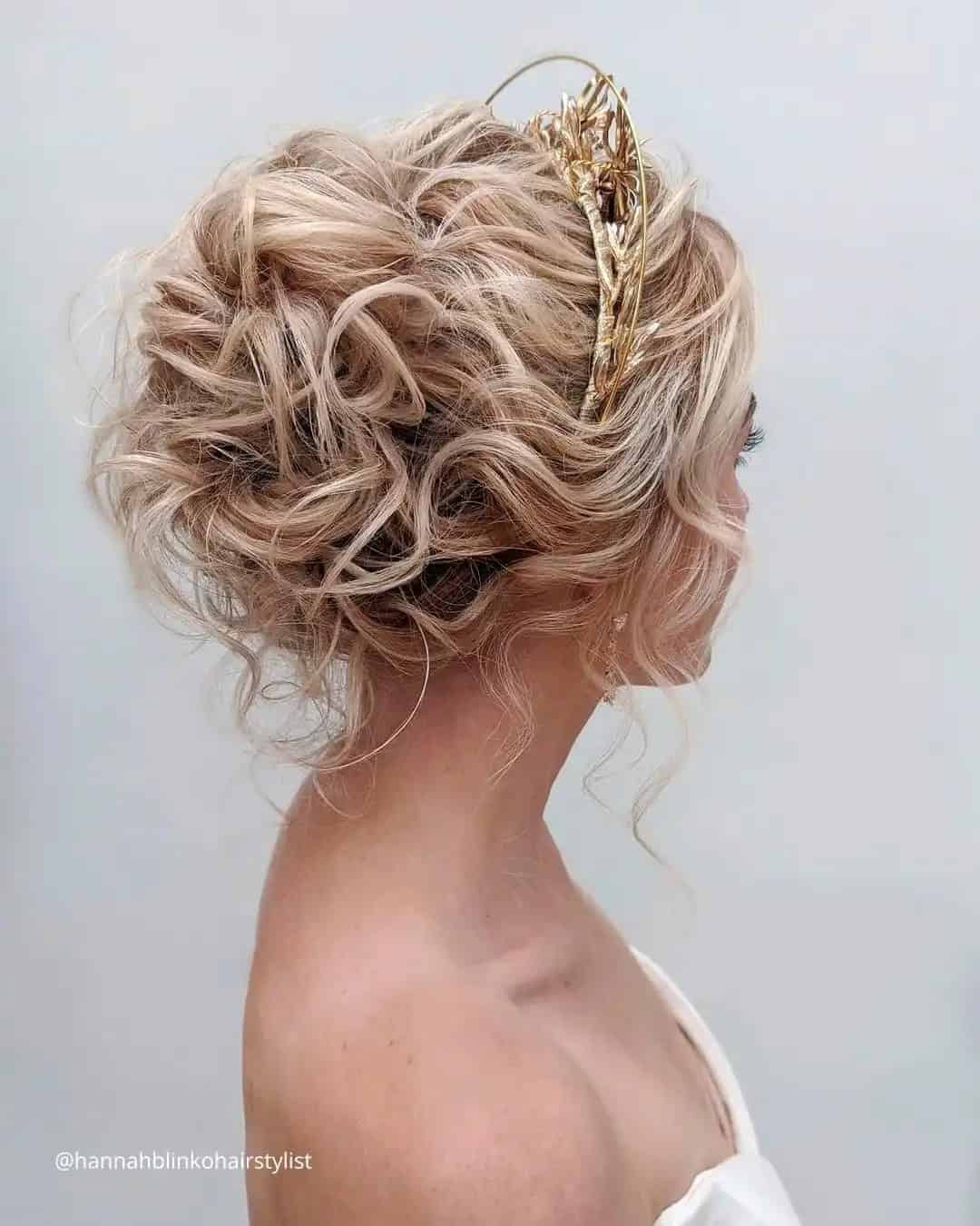 Curly Wedding Hairstyles For Medium-Length Hair