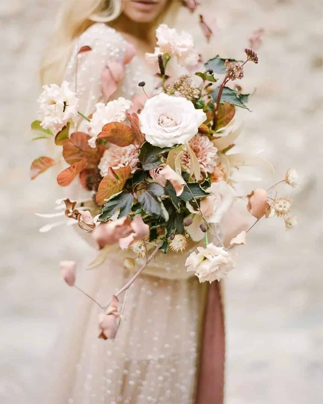 Fall Wedding Bouquets With Autumn Foliage