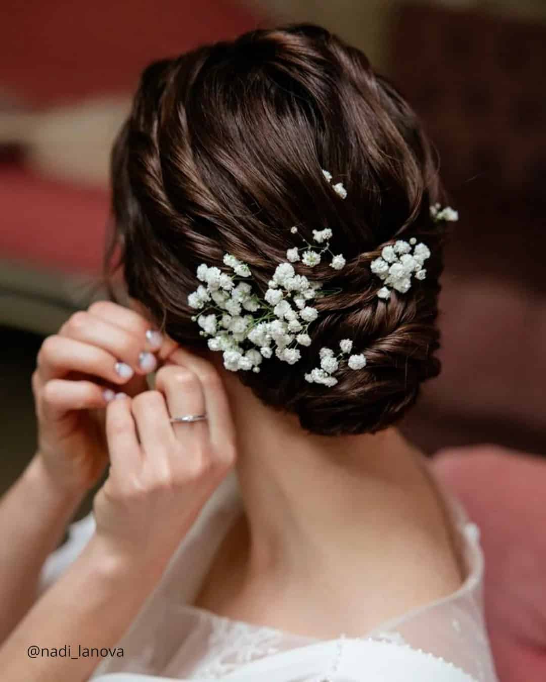 Spring Wedding Hairstyles With Flowers