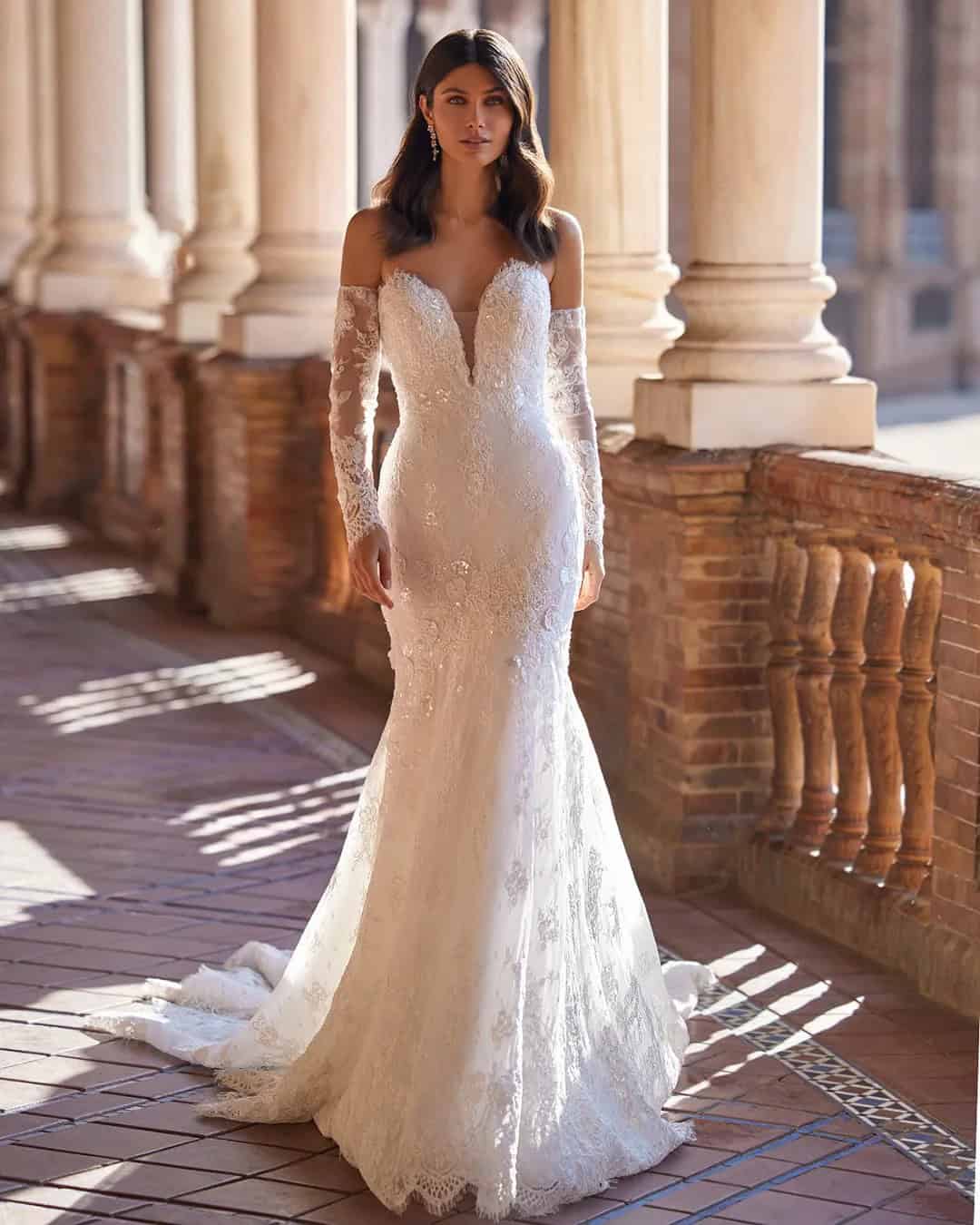 Delightful Lace Wedding Dresses