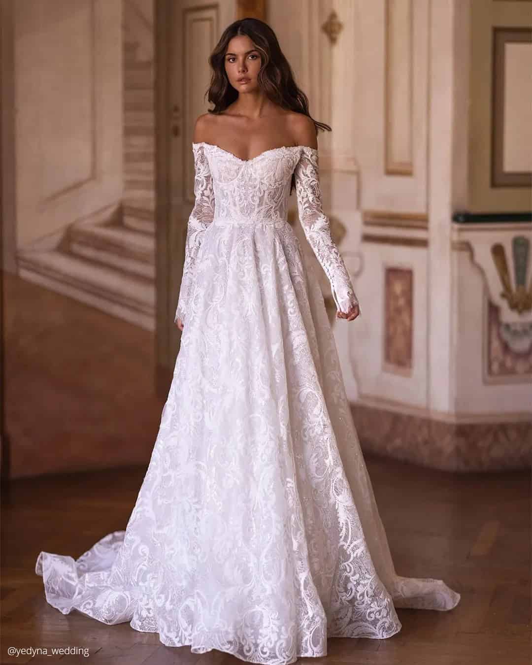 Long Sleeve Lace Wedding Dresses