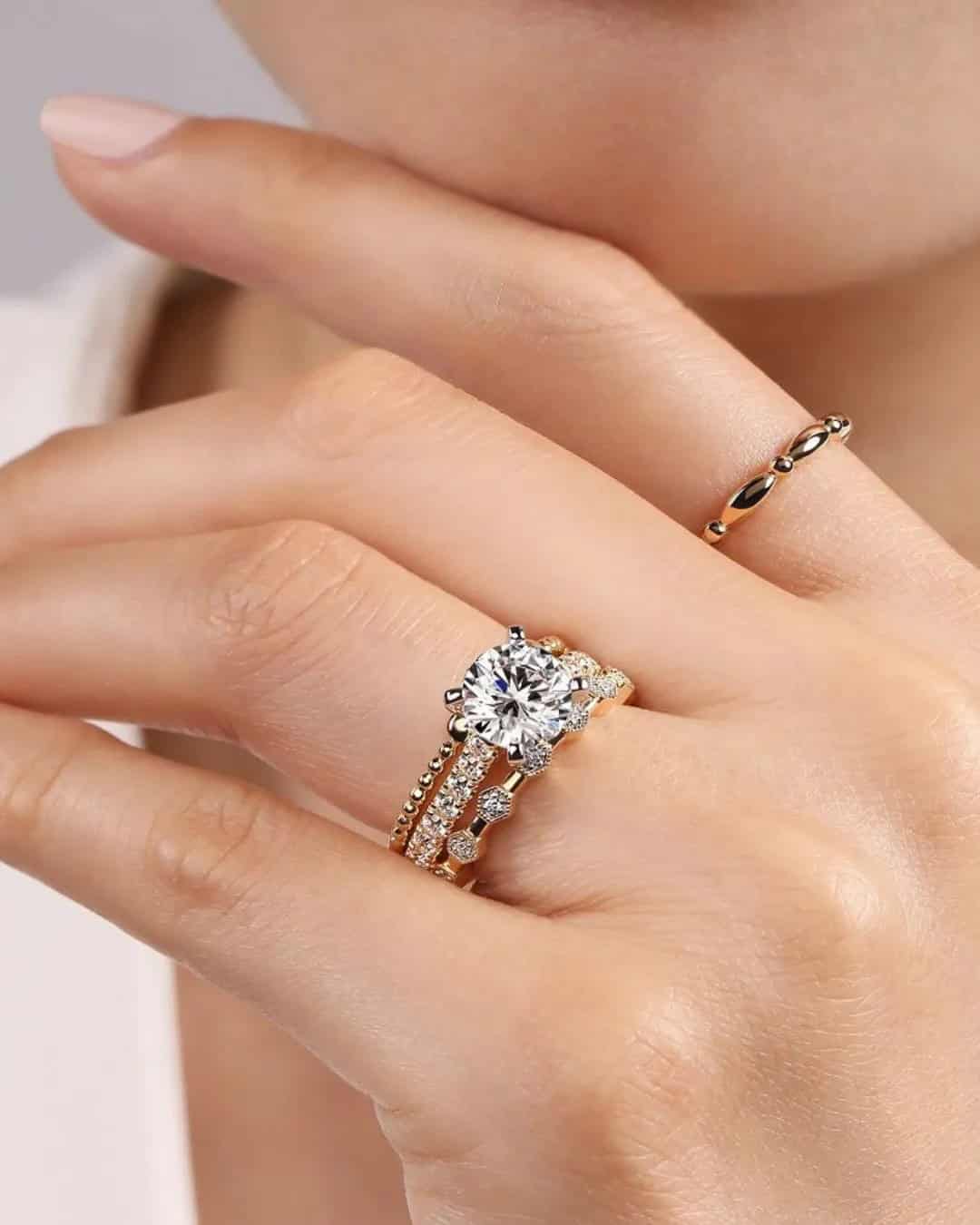 Elegant Rings