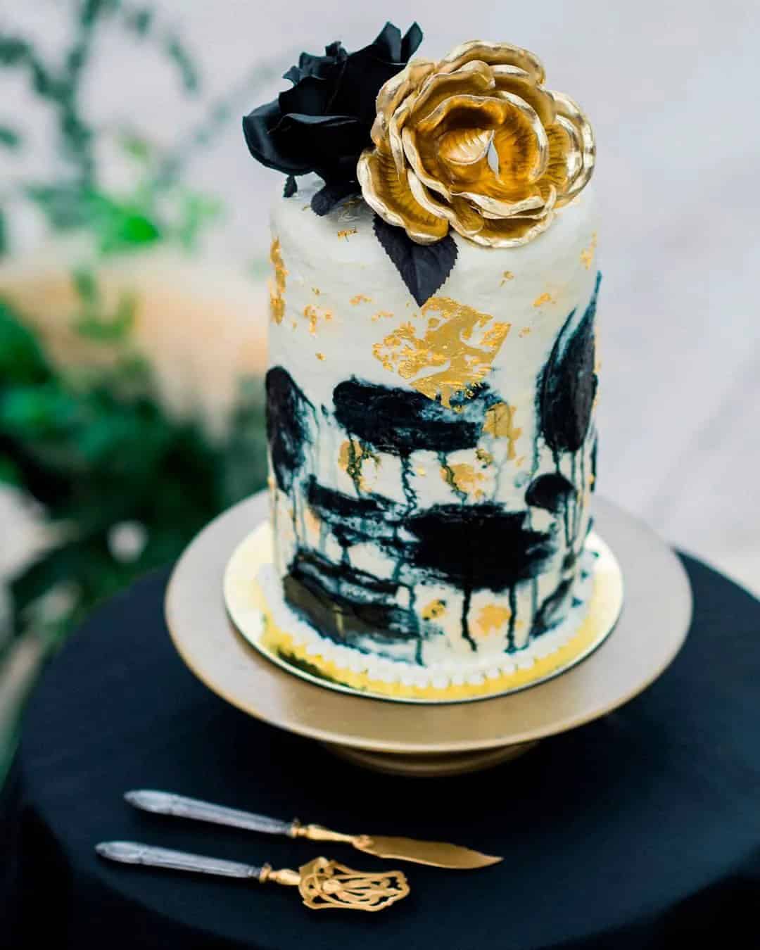 Black and Gold Wedding Cake Ideas